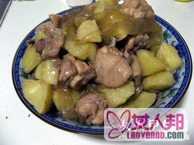 韩式鸡肉炖土豆的做法