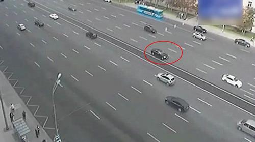 普京专车发生事故 万万没想到老司机败给了马路杀手