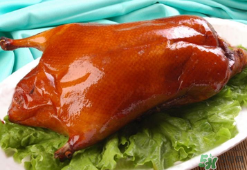 北京烤鸭怎么做？北京烤鸭怎么做好吃？
