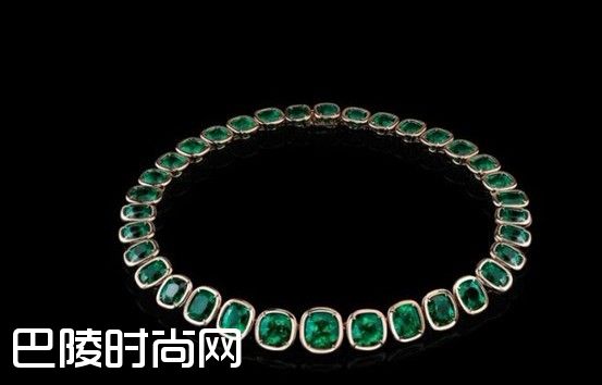 绿宝石项链的价值与佩戴功效,绿宝石项链的功效