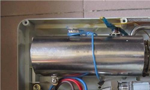 >储水式电热水器原理 热水器课堂:储水式电热水器工作原理