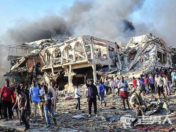 >索马里首都爆炸 造成18人死亡20人受伤