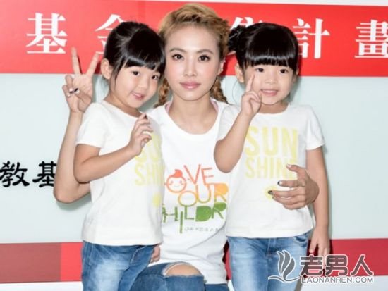 蔡依林认养1岁女孩 新歌邀刘嘉玲直呼好紧张