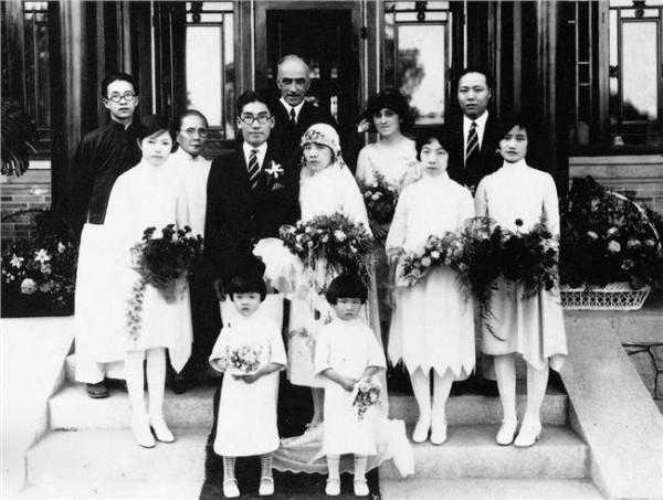 吴文藻几岁 燕京大学是几本:吴文藻和冰心还没有卸去新郎新娘的装束