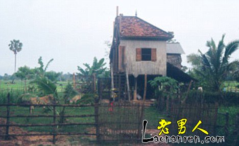 柬埔寨夫妻离婚将房子锯开平分【图】