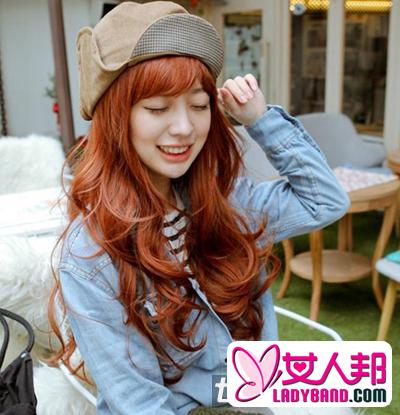 >2013冬季最流行什么发型 韩式卷发时尚显瘦又保暖