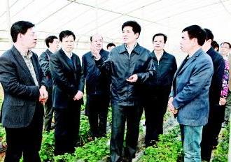 运城市委书记王茂设指出 推动农业现代化成长