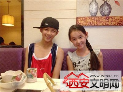 陈曼媛的照片 吴磊的家庭背景是什么 吴磊的女朋友陈曼媛照片