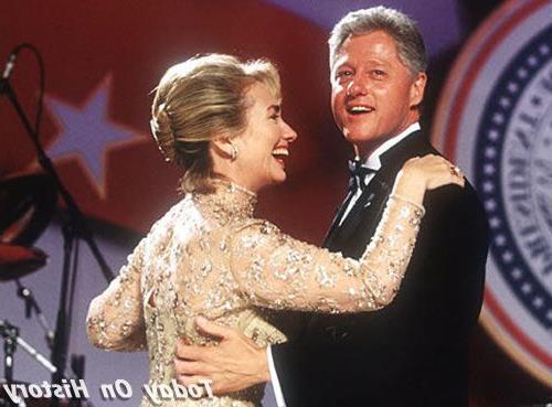 克林顿简历 克林顿家族简介 克林顿和希拉里是真爱吗?