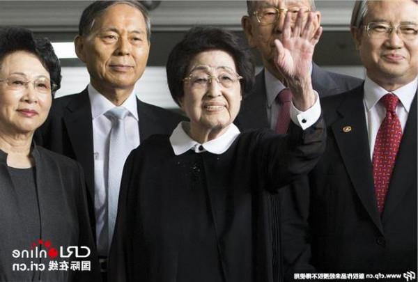 金大中恨中国 韩国前总统金大中遗孀受金正恩邀请访问朝鲜