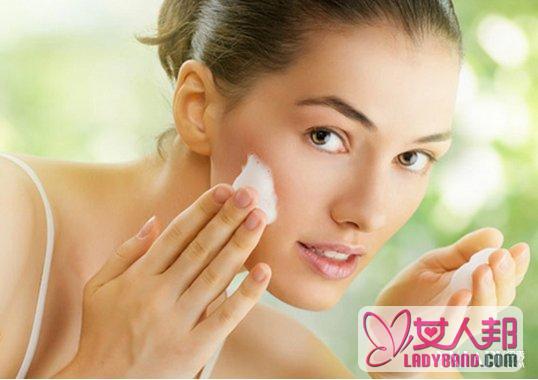 现代皮肤美容护理方法  全套皮肤护理和空调环境中补水