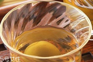 高粱酒可以泡青梅吗 高粱青梅酒做法