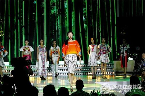 蔡玮设计师 2013中国服装设计师创业大赛复赛全国10强新鲜出炉