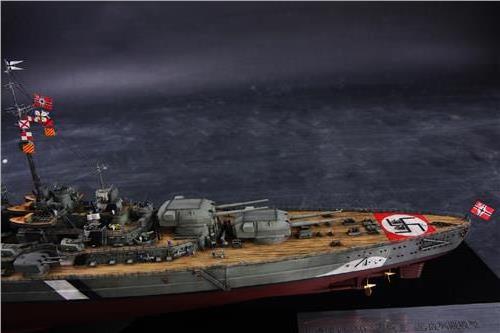 德皇“俾斯麦”号战列舰模型作品