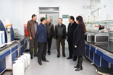 内蒙古大学陈国庆 内蒙古气象局与内蒙古大学合作共建大气科学专业