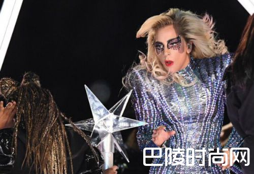 2017超级碗中场秀Lady Gaga反讽川普 被疑抄袭海绵宝宝