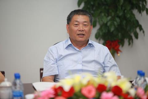 >新疆自治区原常务副主席杨刚被调查