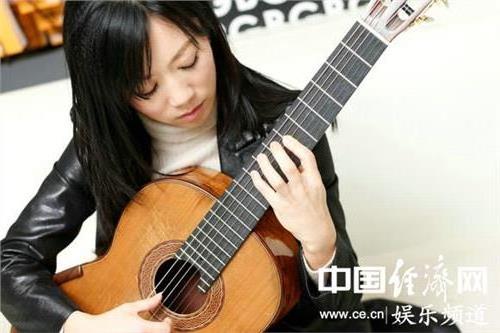 >古典吉他演奏家杨雪霏推《心弦》 曾数次与李健合作