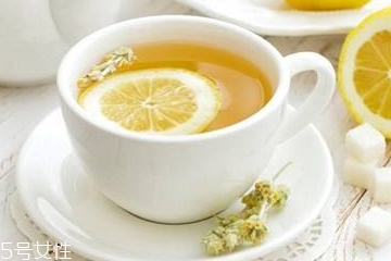 喝热柠檬水牙齿会变黄吗 热柠檬水的正确喝法
