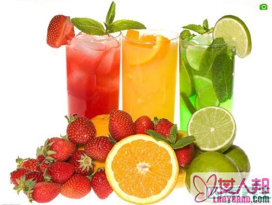 夏季喝这11款果汁补水养胃