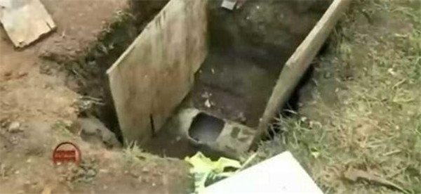 南非新生女婴困排水渠 警方奋战三小时后救出