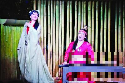 英文原版歌剧《红楼梦》首演  这版宝钗黛唱的是英文英文原版歌剧《红楼梦》首演  这版宝钗黛唱的是英文