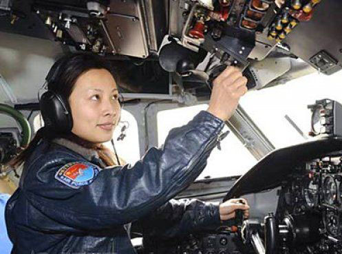 王亚平成神十唯一候选女航天员 中国女航天员王亚平个人资料照片