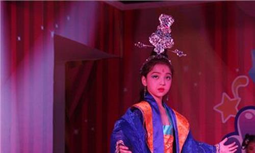 现在的中国公主是谁呀 中国公主成人舞会都有谁参加名单现场照片