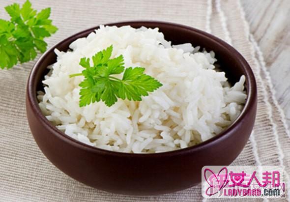 >怎么做出的米饭又香又软？  教你避开蒸米饭常犯的3个错误