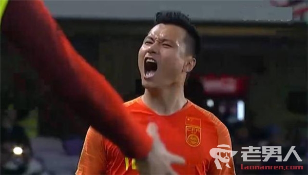 郜林三次救命点球拯救国足 中国队2-1反超泰国队