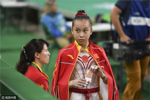 毛艺自由体操 体操女子资格赛中国队:强项仍坚挺 自由操有遗憾