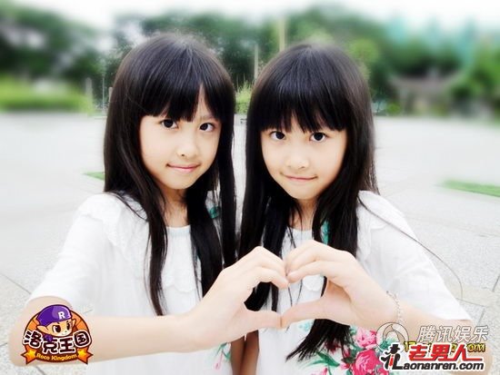 >台湾最美双胞胎Sandy＆Mandy可爱照片大集合【图】