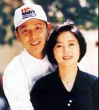 陈道明保护爱妻杜宪31年  多次被传离婚坚决捍卫情感
