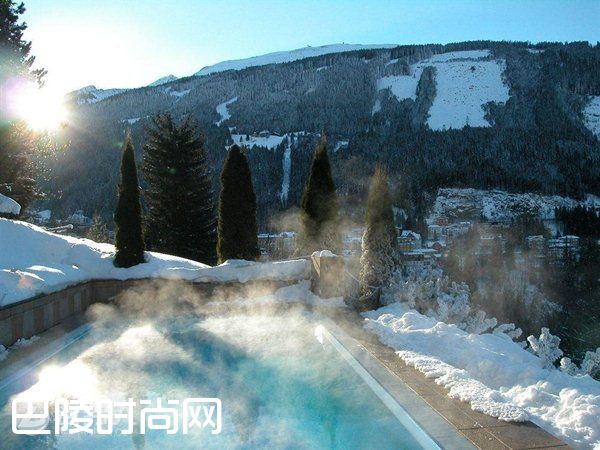 奥地利自然石温泉 比利时斯帕温泉|英国巴斯温泉浴场 匈牙利盖勒特浴场