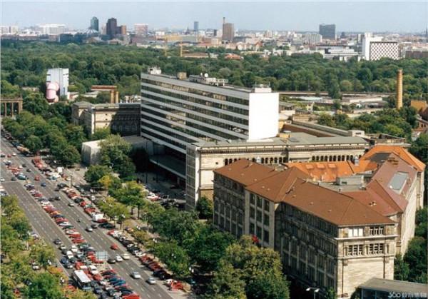 >黄蕾德国柏林工业大学 柏林工业大学是德国最大的工业大学之一