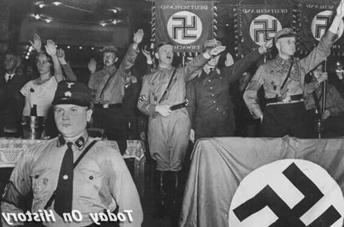 德国人对希特勒的评价 德国元首希特勒对后世影响 如何评价希特勒?