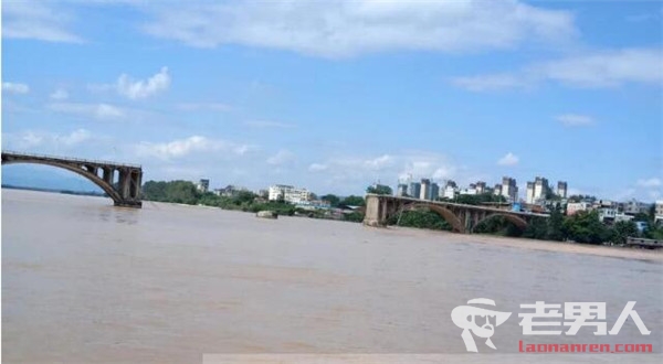 广东河源紫金桥垮塌 垮塌原因正在调查中