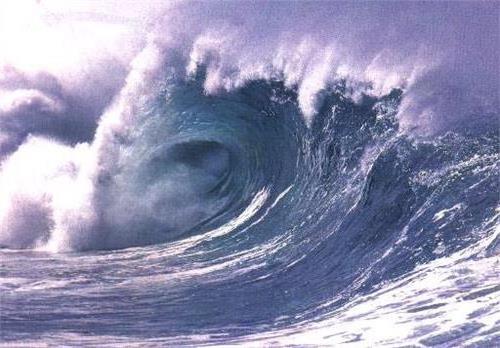 >2022大海啸一般是由什么引起的?