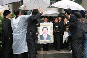王均瑶之死的启示 —中国民营企业家的悲哀
