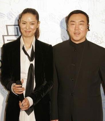 演员刘岩的老公是谁图片
