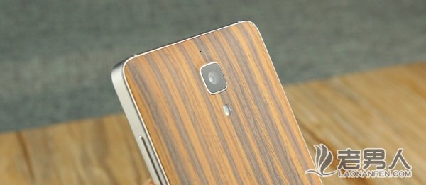 小米推出六款不同木质的手机外壳[图]