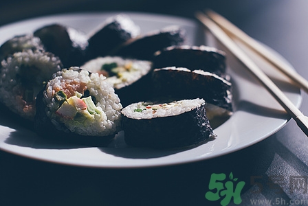 吃寿司会发胖吗?寿司的热量是多少