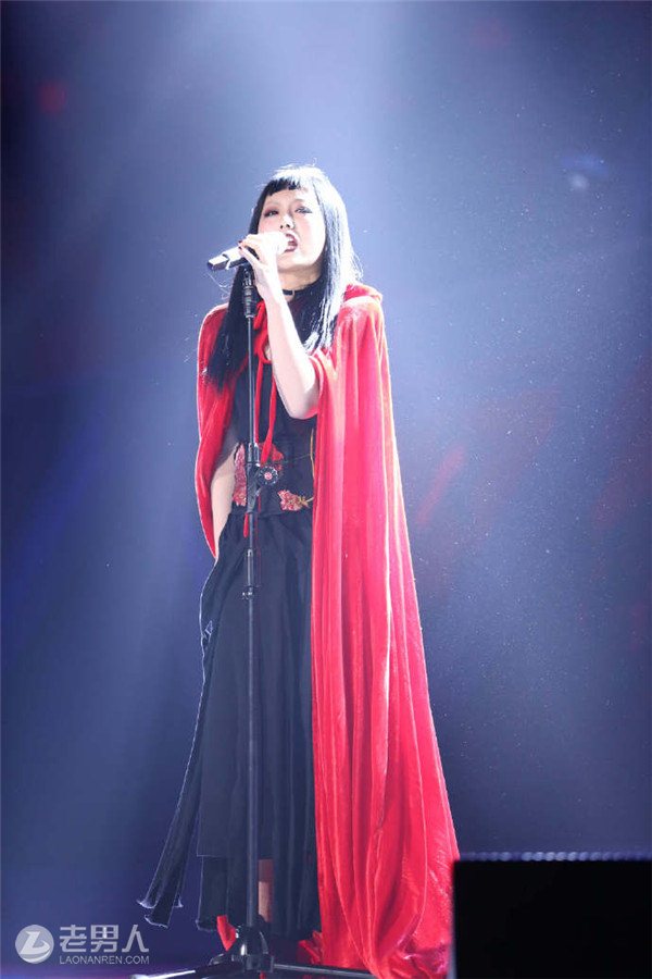 >天籁之战最强素人歌手范媛媛来袭 演唱《母系社会》震撼全场