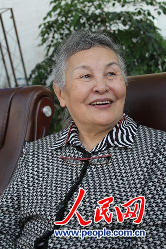 >新中国第一位女指挥家郑小瑛:“我的爱乐人生与祖国息息相关”