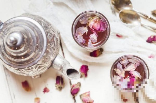 玫瑰荷叶茶的作用有什么  知道这些让你爱上它