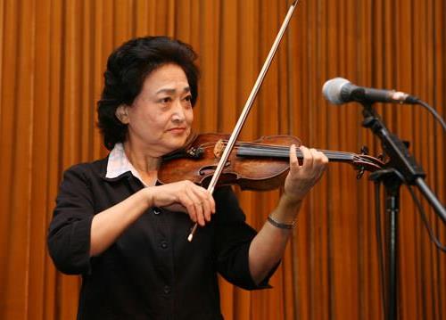 访著名小提琴演奏家、教育家俞丽拿:一生不解梁祝缘