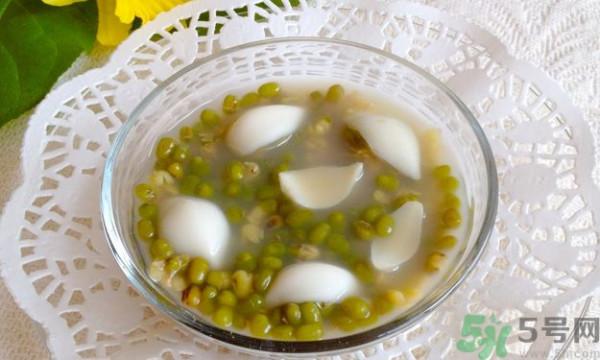 >菊花晶能喝绿豆汤一起喝吗？菊花晶和绿豆汤可以一起喝吗？