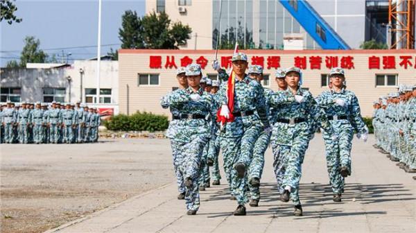 >张红军北大 北京大学举行2014年学生军训结业典礼