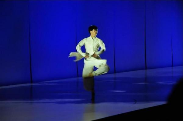 >凌桂明的家庭 著名舞蹈家凌桂明 下周六来肥说“艺术人生”