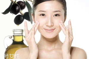 如何用橄榄油洗脸？美容又护肤